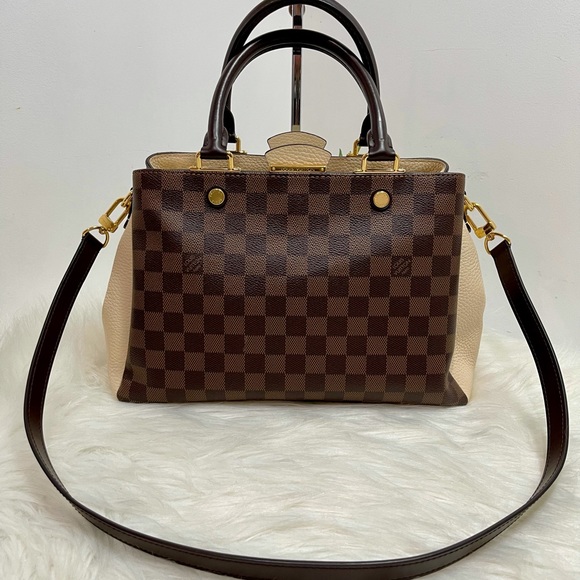 Brittany in Creme - Picture 2 of 16